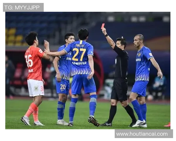 江苏苏宁与广州恒大友谊赛精彩对决展现足球魅力与团队精神 江苏苏宁与广州恒大友谊赛精彩对决展现足球魅力与团队精神