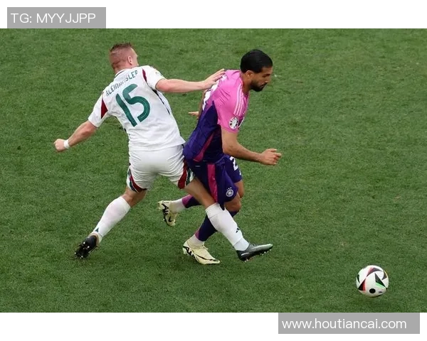 比利时U17与匈牙利U17激战正酣青少年足球赛精彩回顾与分析